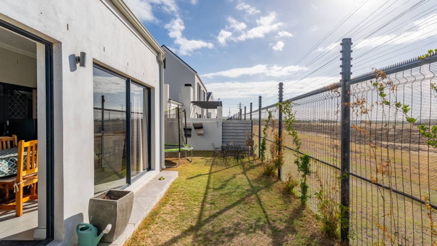 3 Bedroom Property for Sale in Croydon Western Cape